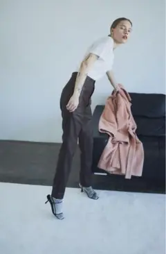 ZOE ハイウエストフェイクレザーパンツ ダークブラウン