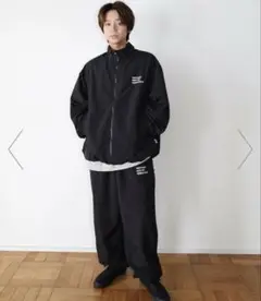 ANDME シャカシャカ　セットアップ
