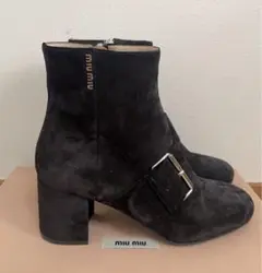 miumiu ブーツ スエード