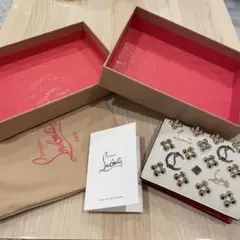 クリスチャンルブタン 二つ折り式 正規品