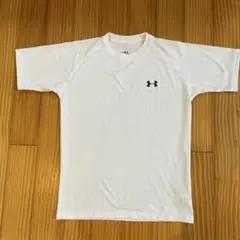 【新品未使用】　UNDER ARMOUR ホワイト Tシャツ YMD 140