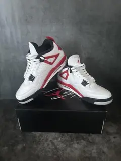 AIR JORDAN 4 RETRO