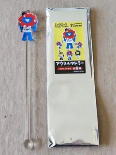【匿名配送】ミャクミャク×阪神タイガース　シークレットEXPOアクリルマドラー
