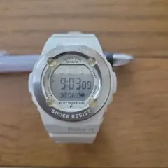 カシオ 腕時計 Baby-G BG-1300 白 USED