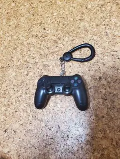 PlayStation 黒 DUALSHOCK4 キーホルダー