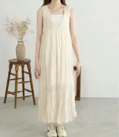 ノースリーブワンピース夏　ピンクベージュ ambreneige