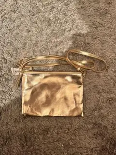 ゴールド サコッシュ ショルダーバッグ