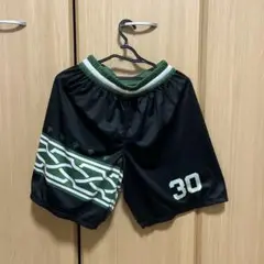 バスケットボール用パンツ 黒と緑 30