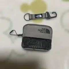 ノースフェイス　へイジーワレット　NM82460　フォールンロック　新品
