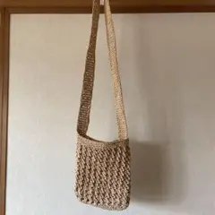 編み込みショルダーバッグ