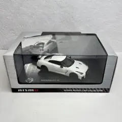 Item thumbnail for item 8a2b3eb4-0d1c-4f22-a61f-1afd3b85b2f8