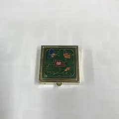 花と蝶のエナメル装飾 アクセサリーケース