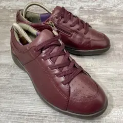 398【軽量】ヨネックスパワークッション コンフォートワインレッド23.0cm