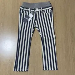 Item thumbnail for item e9734893-361a-41f8-a7e3-b962b7291101