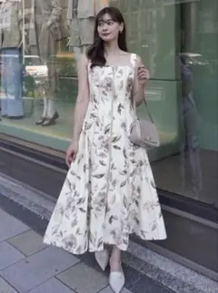 【正規品】Noemie Floral Zip-Up Dress taupe