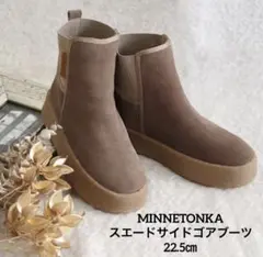 Item thumbnail for item 27cce836-b4a7-4503-90ad-a3382593df83