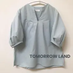 TOMORROW LANDプロセスドコットンショルダータックブラウス