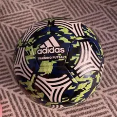 アディダス タンゴ トレーニング フットサル 4号球 AFF4635GW