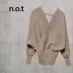 【n.o.t】レディースニット　長袖　Vネック ベージュ　M 無地　キレイめ
