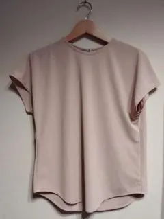 UNIQLO　クレープジャージーフレンチスリーブTシャツ
