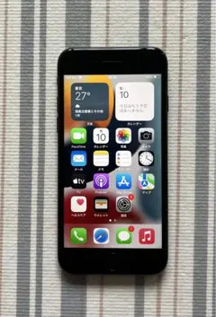 Apple iPhone 7 128GB ブラック SIMフリー