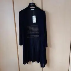 少し訳あり！新品、黒透かし編みカーディガン