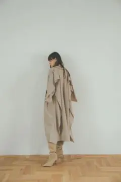 【美品】【完売品】クラネ CLANE ベージュフリルシャツワンピースロング