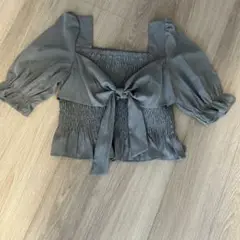 リボン付き　グレー　シャーリングトップス M