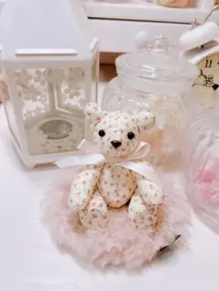 花柄クマのぬいぐるみ
