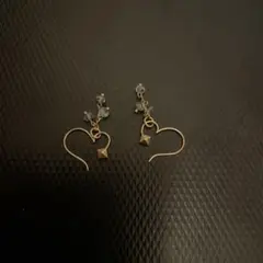 ハート型K10金フックピアス