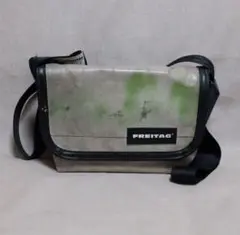 Item thumbnail for item ef3d2248-7308-4b7a-923a-9651a269eb02