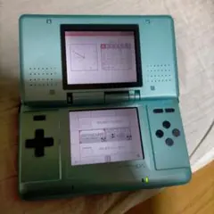 ニンテンドーDS 本体(ジャンク)+ソフト