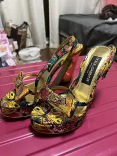 ドルチェアンドガッバーナ ヒール