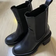サイドゴアブーツ ZARA