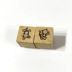 PEPINさん⭐️スタンプ　紙ものコロコロ　猫　逆立ち　手上げ