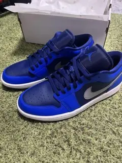 Item thumbnail for item 5ac6279f-1993-4ac6-912d-0cc80cb6d8ff