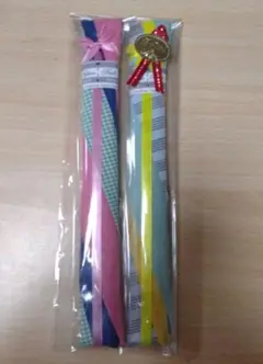 中身は謎　お香？お箸？その他？