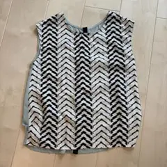 水色と黒の幾何学模様ノースリーブトップス Mサイズ