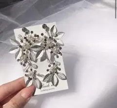 ウエディング ピアス