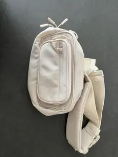 POMULU ヒップシート バッグ
