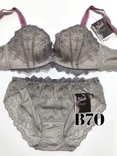 チュチュアンナ B70 特盛ブラ フラムールトワレブラ&ショーツセット GY