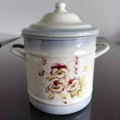 Item thumbnail for item c3b0bf62-264d-45a2-bc0d-f8808fe8d9ee