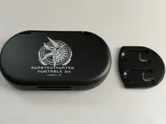 モンスターハンター ポータブル 3rd UMDディスクケース　メモリカード入れ