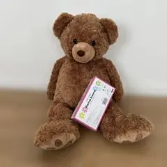茶色クマのぬいぐるみ
