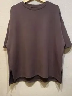 LILL サイドスリット　コットン　ビッグシルエット Tシャツ　Sサイズ