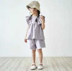 ラベンダー色フリルトップス＆ショートパンツセット