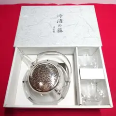 Item thumbnail for item 4ccb8f4e-ccf8-4451-a92b-1f93e2580502