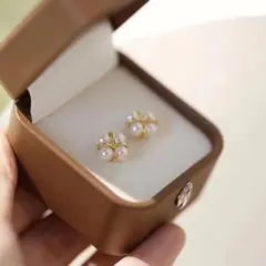 高品質 淡水パール バロック クローバー パールピアス 小粒 天然