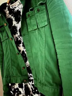 ＲＡＦ　ＢＹ　ＲＡＦ　ＳＩＭＯＮＳ　ラフシモンズ　デザインノースリーブトップス