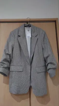 【新品タグ付き】H&M ギャザースリーブジャケット テーラードジャケット 40